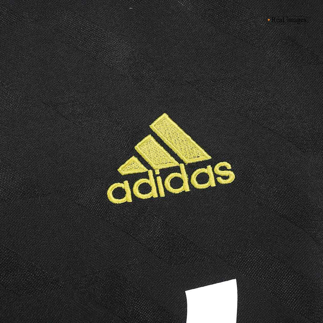 Retro Real Madrid Borta Fotbollströja 2011/12