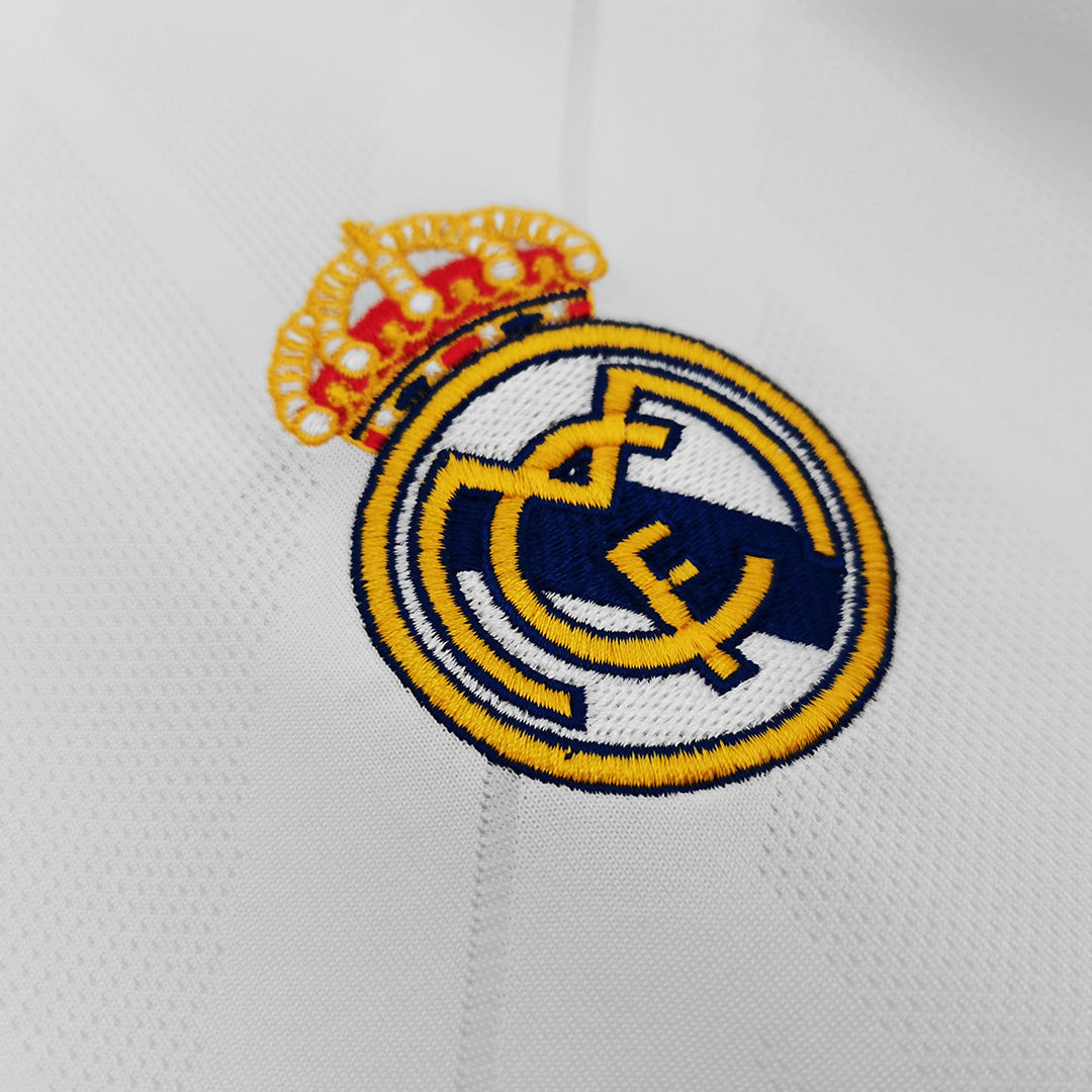 Retro Real Madrid Hemma Fotbollströja SERGIO RAMOS #4 2017/18 långärmad