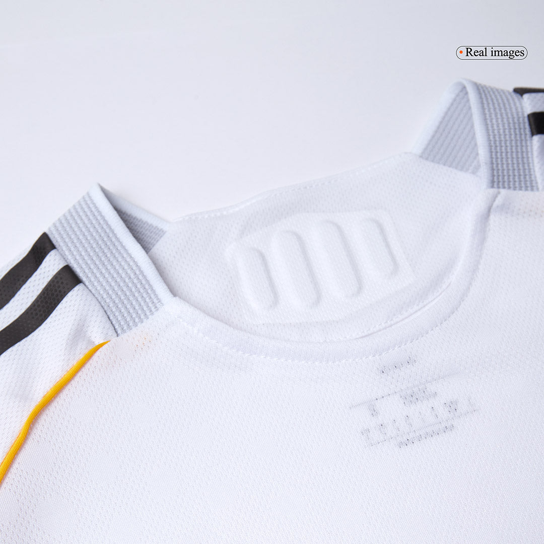 HUIJSEN #24 Real Madrid Tröja 2025/26 Hemma Autentisk