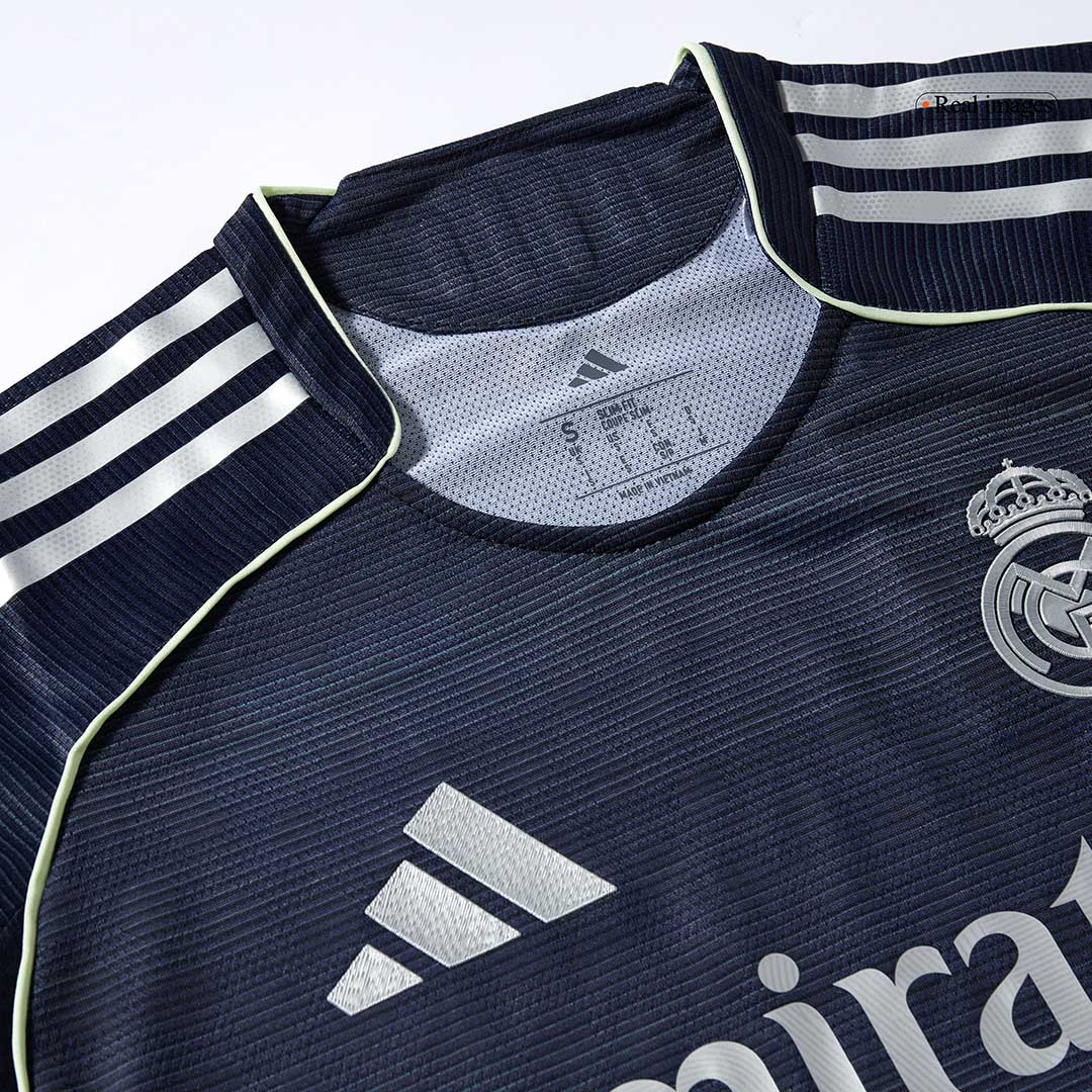 MBAPPÉ #9 Real Madrid Tröja 2025/26 Borta Autentisk