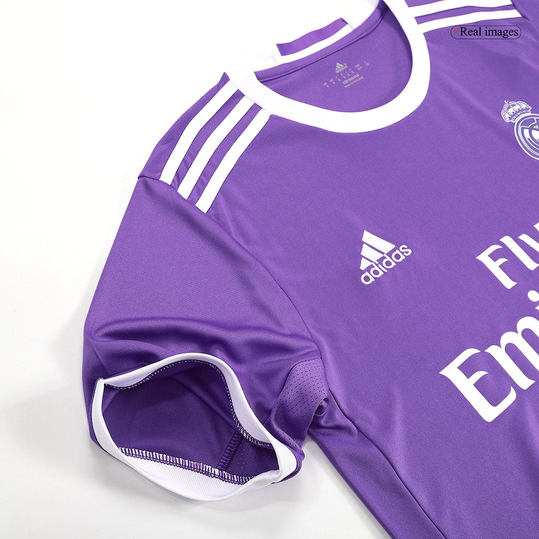 Retro Real Madrid Borta Fotbollströja MODRIĆ #19 2016/17