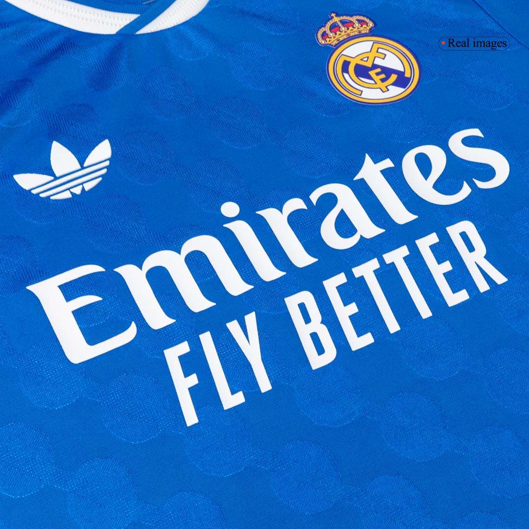 Real Madrid Tröja CAMAVINGA #6 2025/26 Tredje Autentisk Blå