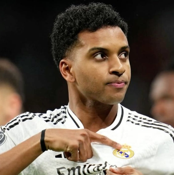 Rodrygo tröja