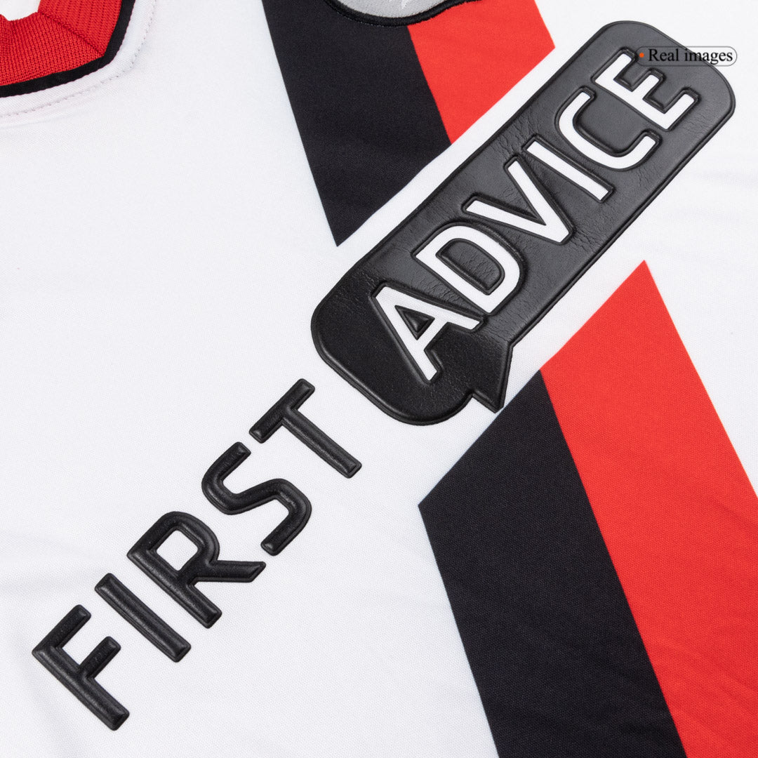 Manchester City Bortatröja 2002/03 Retro
 Vit