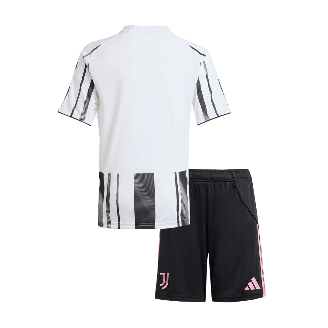 Juventus Hemma Tröja 2025/26 
Fotbollssats Barn stora storlekar