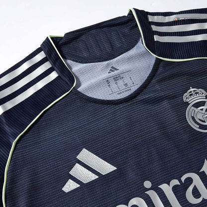 MBAPPÉ #9 Real Madrid Tröja 2025/26 Borta Autentisk