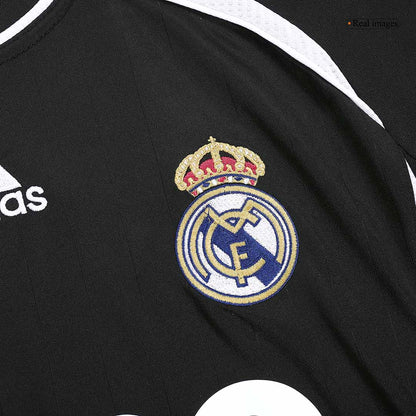 Retro Real Madrid Borta Fotbollströja SERGIO RAMOS #4 2006/07