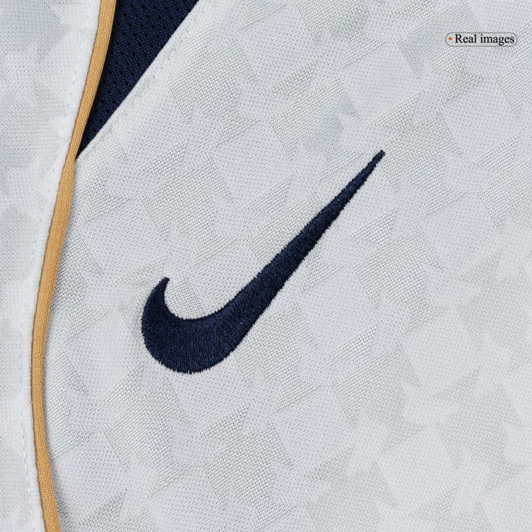 Portugal Bortatröja 2004 Retro
 Vit