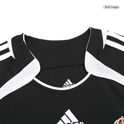 Retro Real Madrid Borta Fotbollströja RAUL #7 2006/07