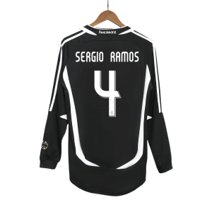 Retro Real Madrid Borta Fotbollströja SERGIO RAMOS #4 2006/07 långärmad