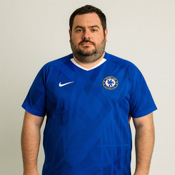 Chelsea Hemma Tröja 2025/26 stora storlekar