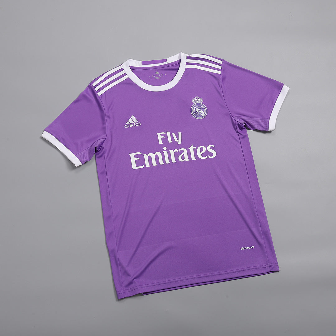 Retro Real Madrid Borta Fotbollströja 2016/17 - Bild 3