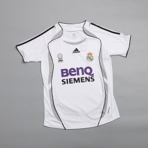 Real Madrid Hemmatröja 2006/07 Retro
 Vit